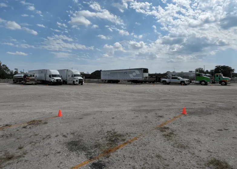 Commercial truck parking in Land O' Lakes